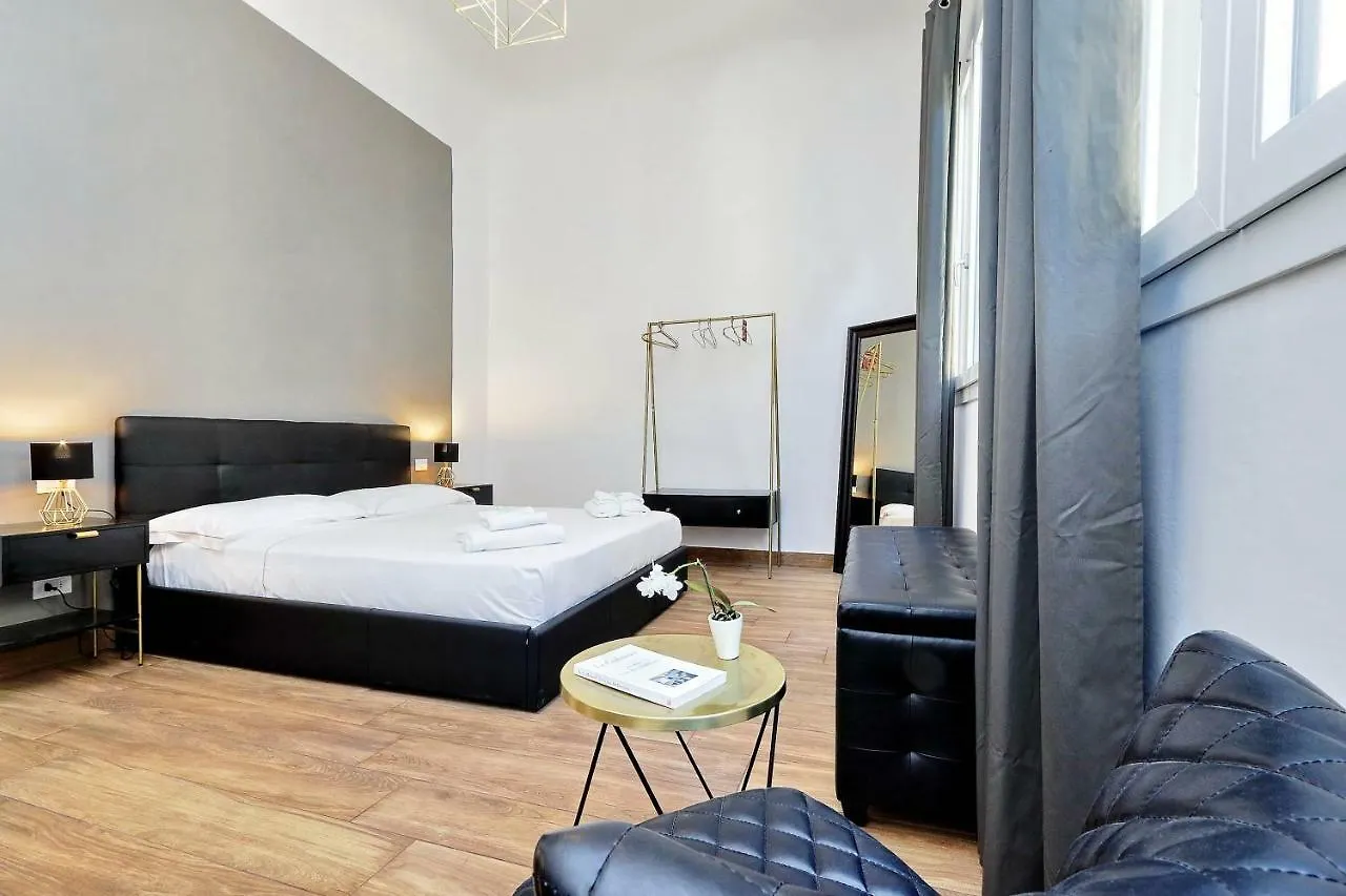 31 Borgo Allegri Apartment Florence