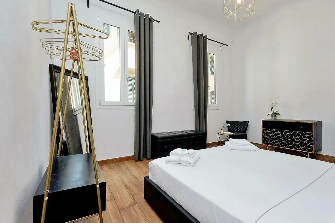 31 Borgo Allegri Apartment Florence