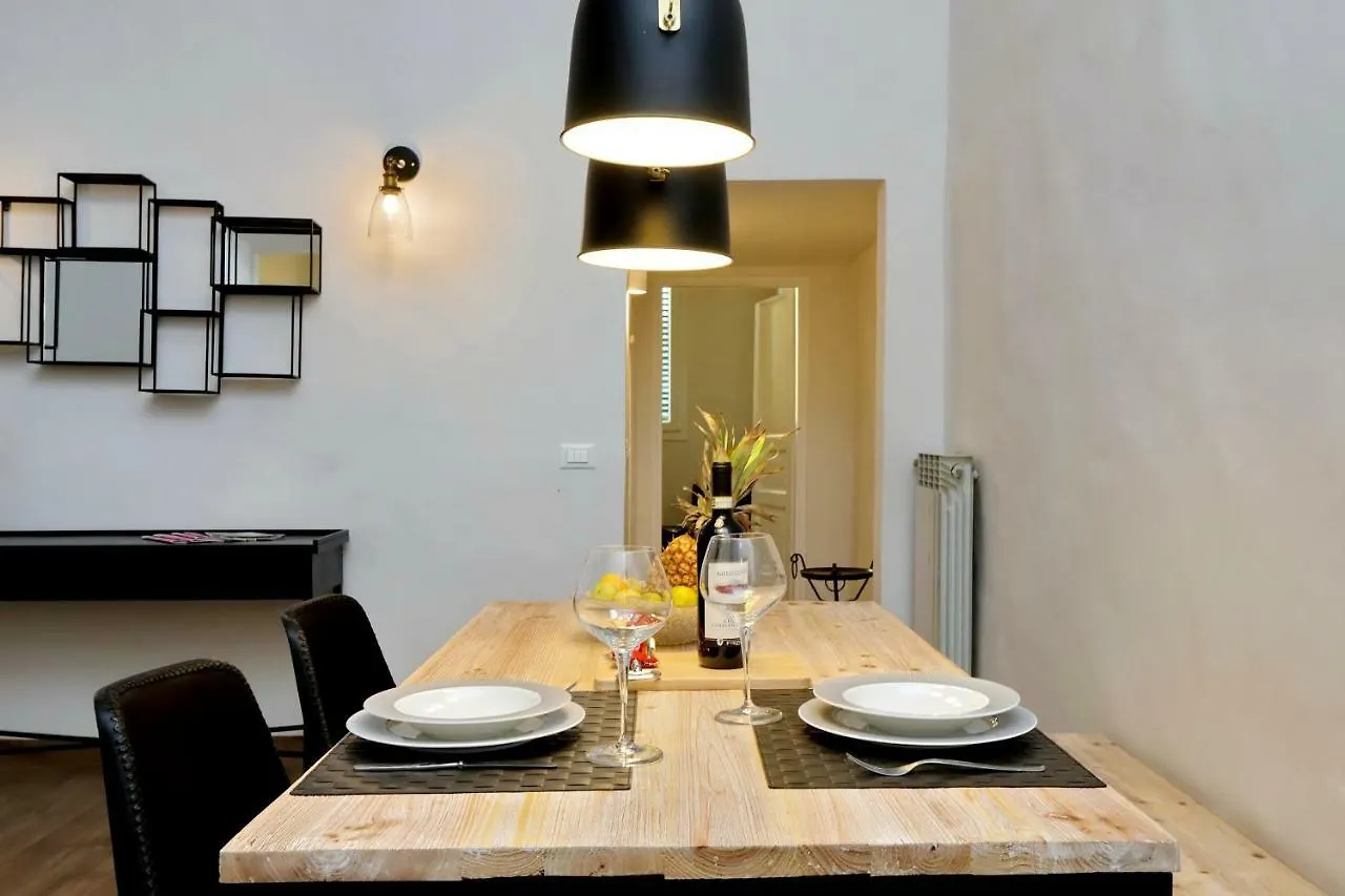 31 Borgo Allegri Apartment Florence 0*,  Italy