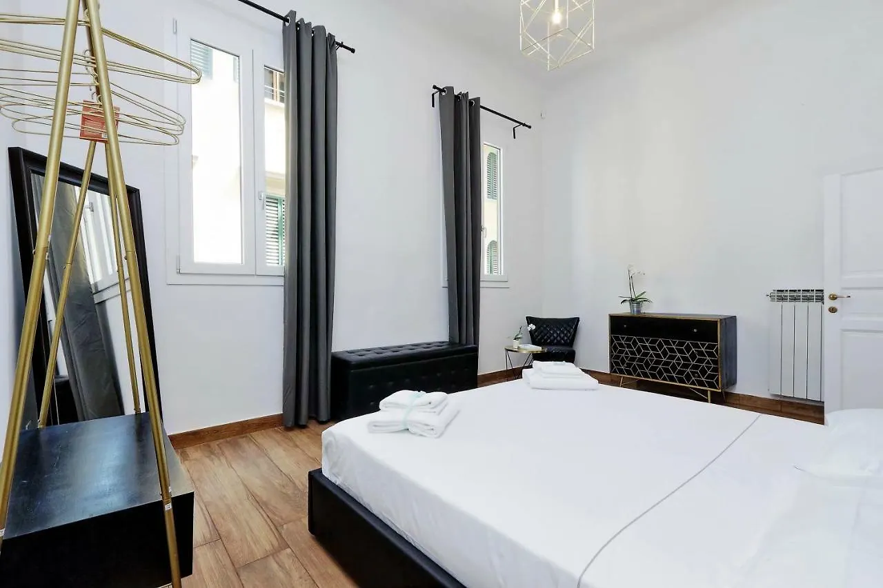 31 Borgo Allegri Apartment Florence Italy