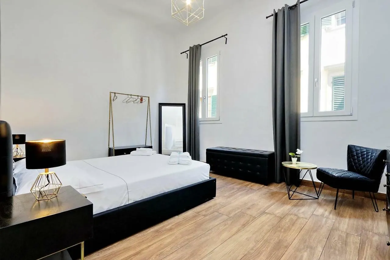 31 Borgo Allegri Apartment Florence