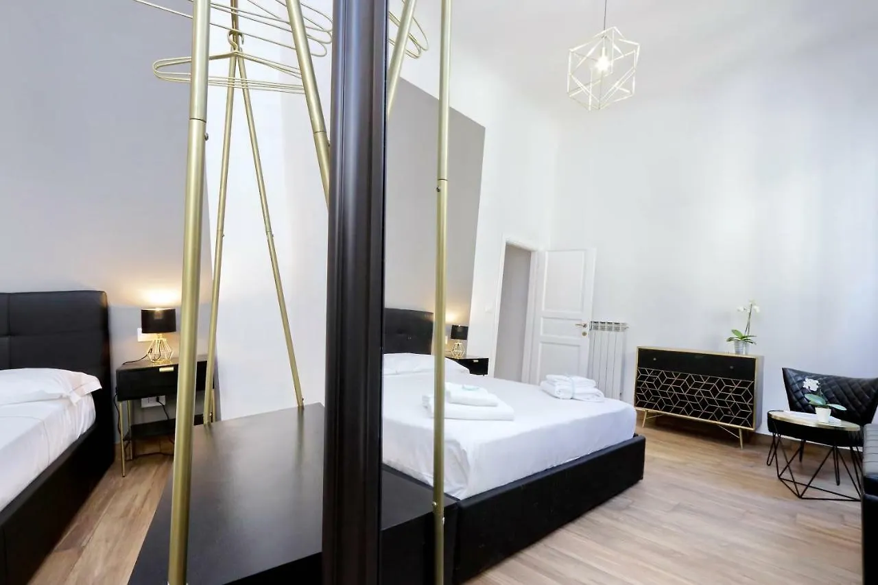 31 Borgo Allegri Apartment Florence