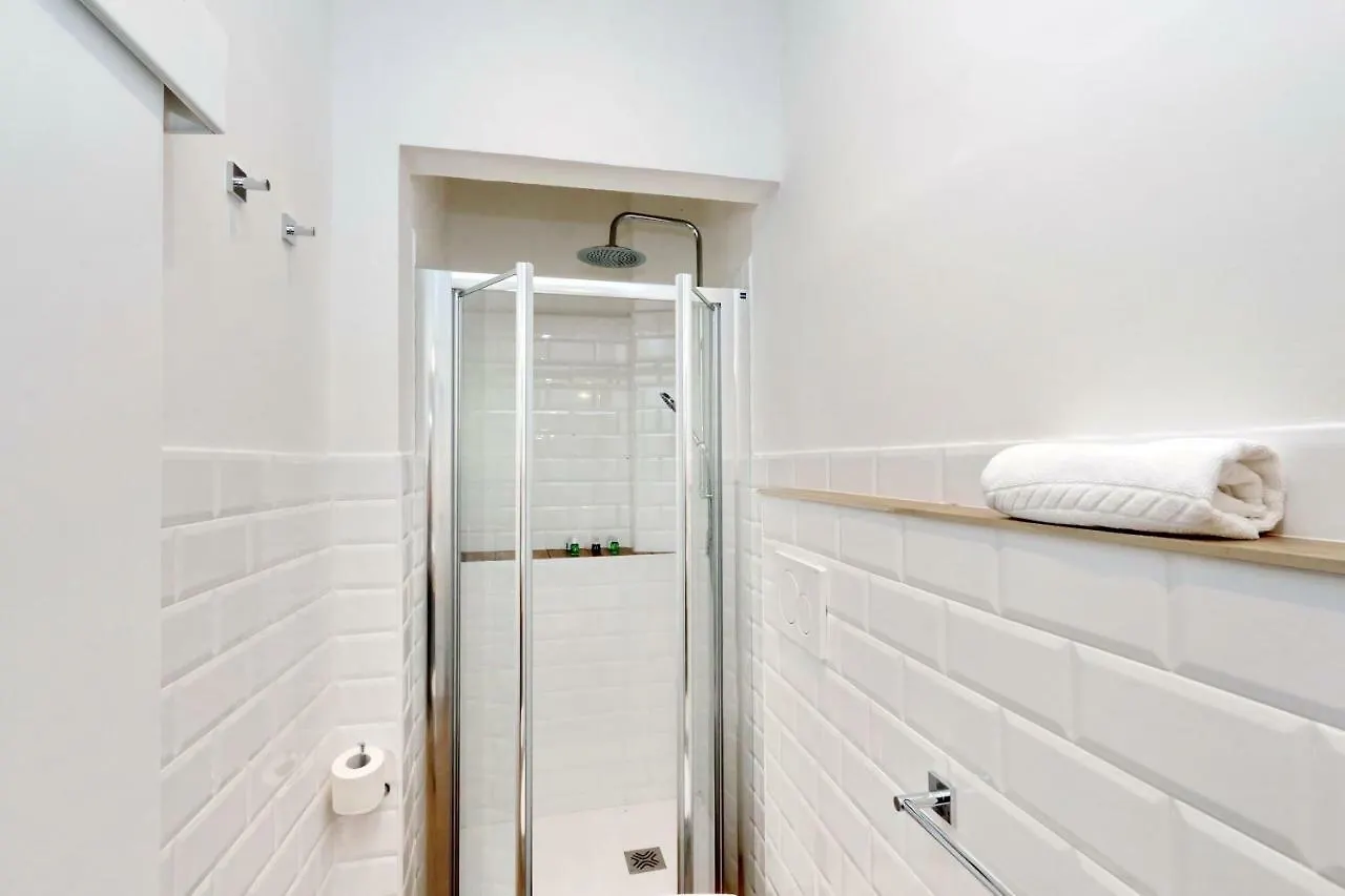 31 Borgo Allegri Apartment Florence
