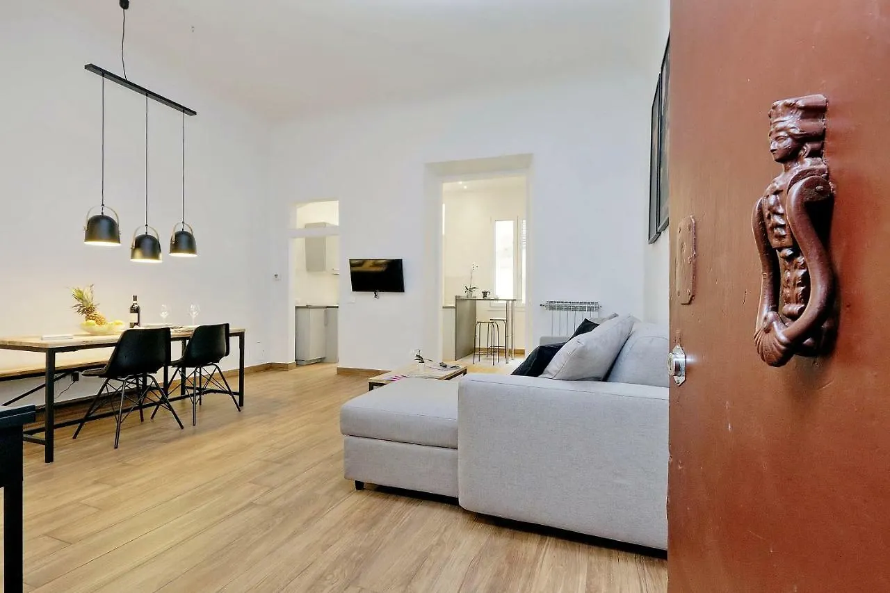 31 Borgo Allegri Apartment Florence