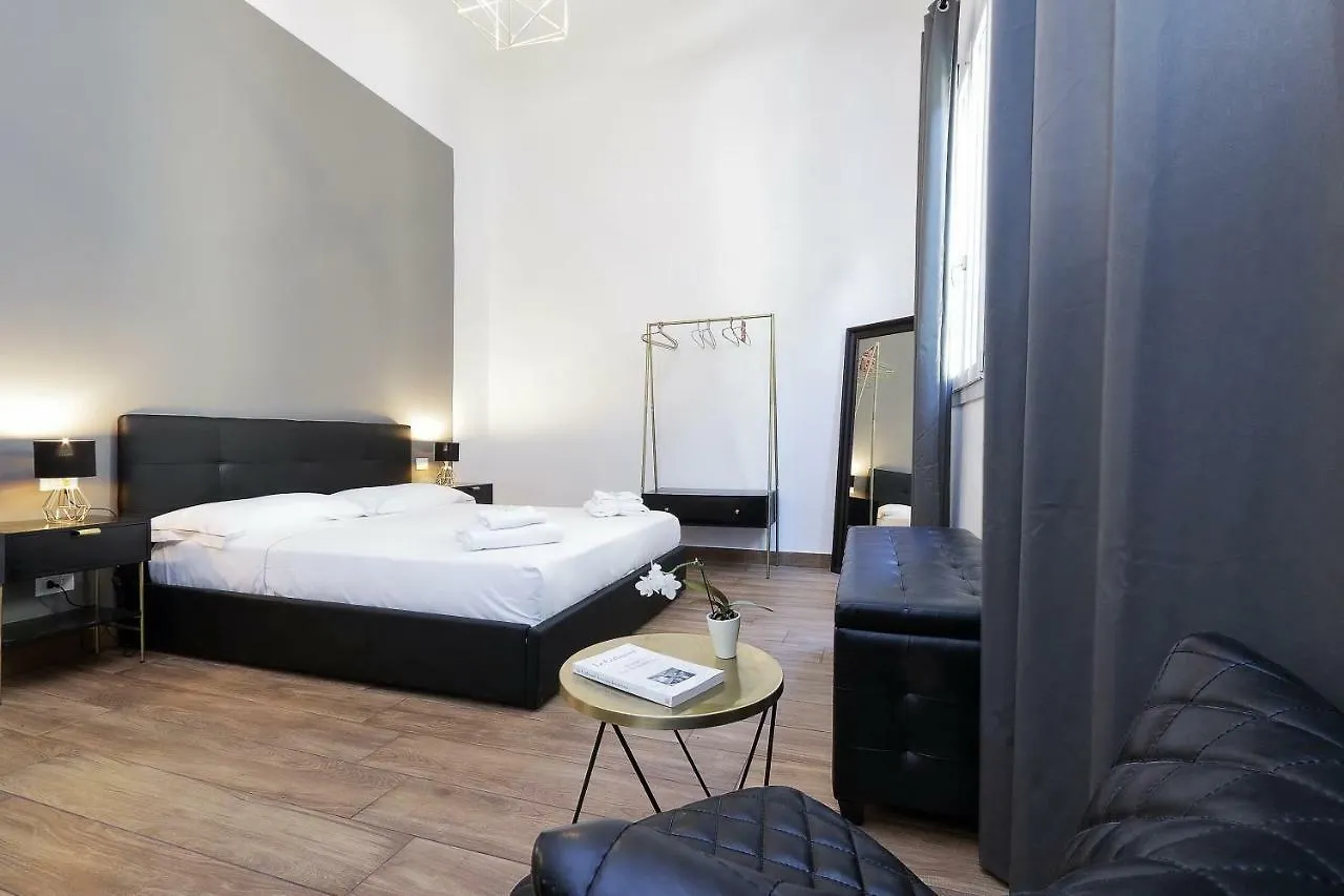 31 Borgo Allegri Apartment Florence