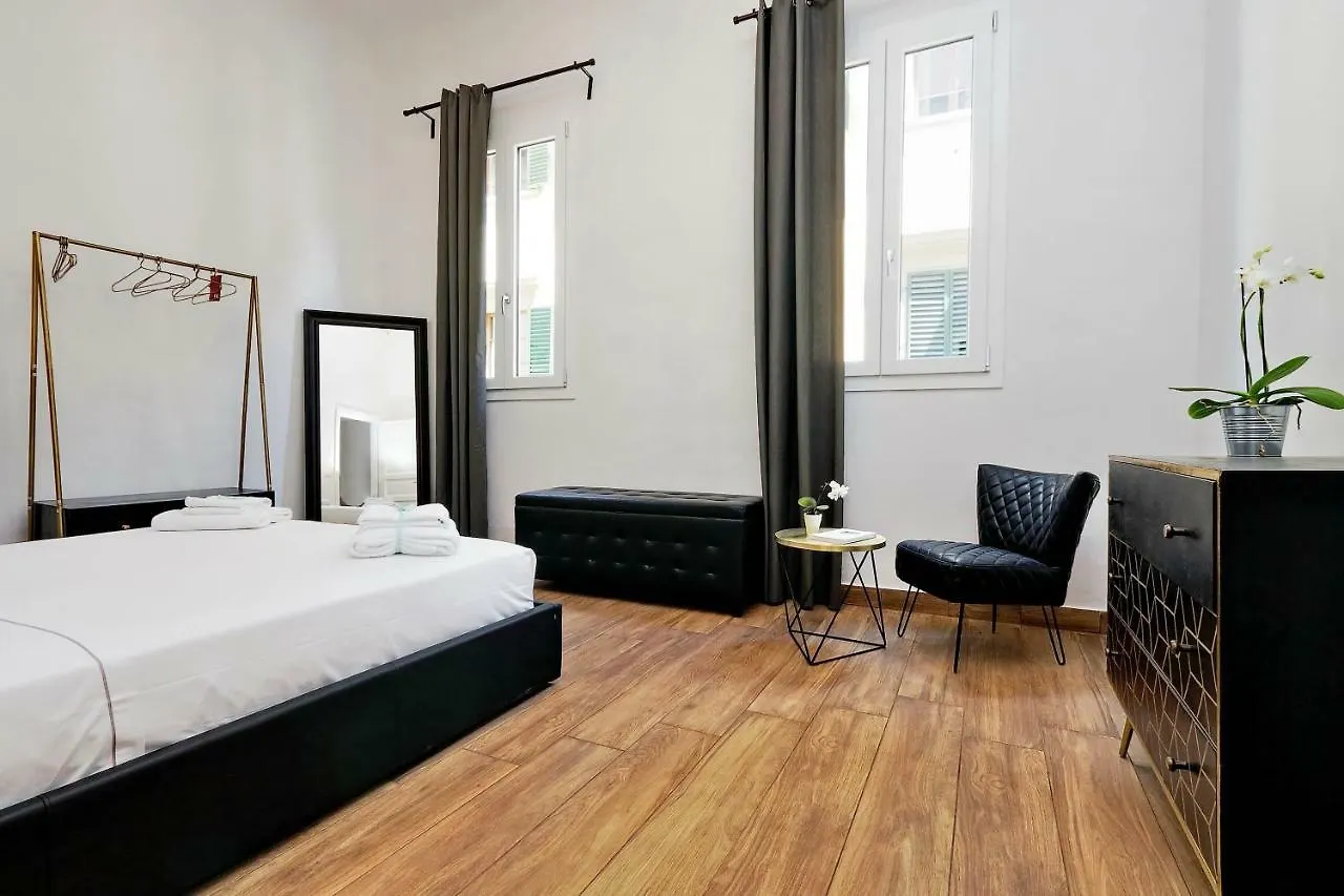 31 Borgo Allegri Apartment Florence